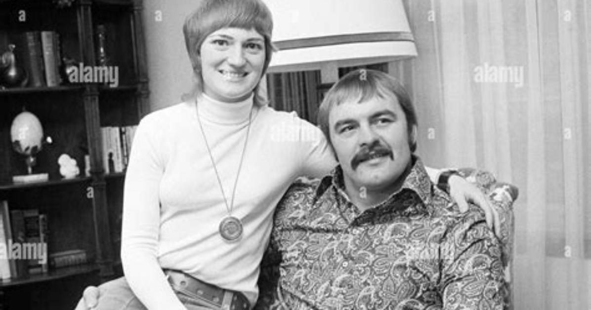Who Is Dick Butkus Wife Helen Essenberg? ·