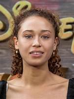 Who Is Ella-Rae Smith? Age Boyfriend Parents and Ethnicity