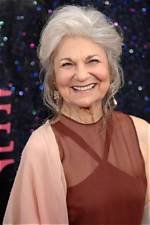Who Is Lynn Cohen? Learn About Gary Cohen’s Wife Wikipedia and Age