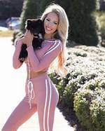 Who Is Model Amanda Taylor? Her Age, Height & More