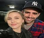 Who Is Sam Morril Girlfriend Comedian Taylor Tomlinson? His Dating Life and Relationship Timeline