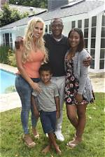 Who Is Tommy Davidson's Wife?