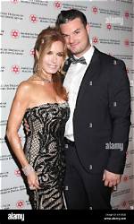 Who Is Tracey Bregman Married to in Real Life? Meet Ex Husband Ronald Recht