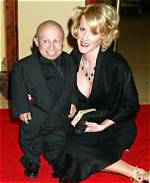 Who Is Verne Troyer S Wife Genevieve