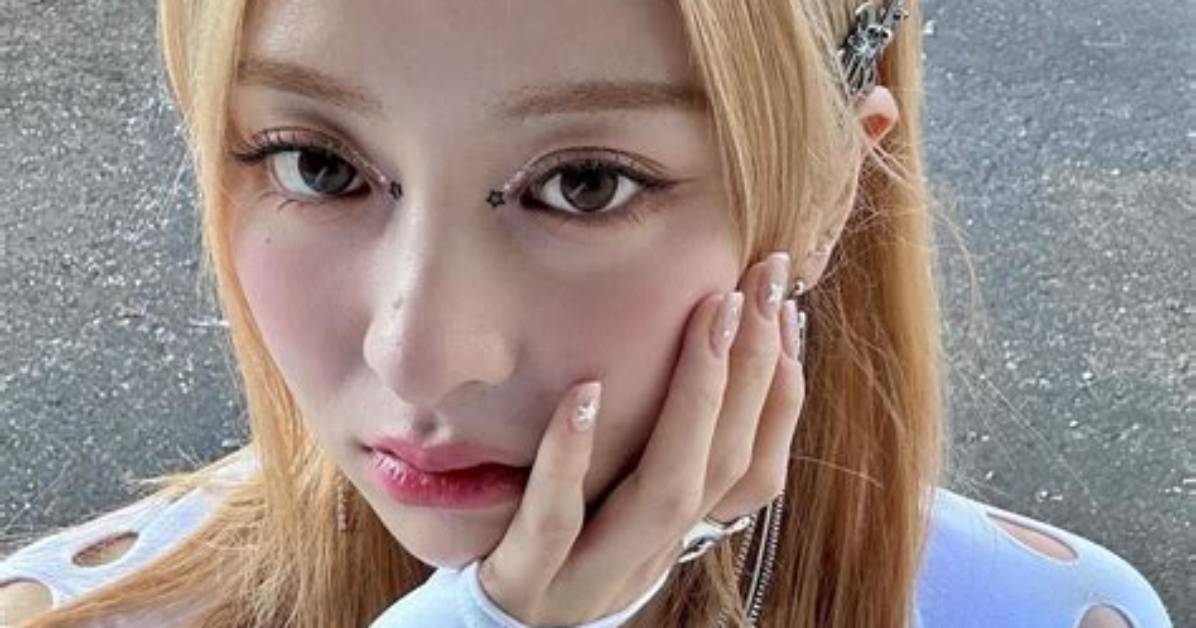 Yunjin from Le Sserafim: the Rising Star of K-Pop