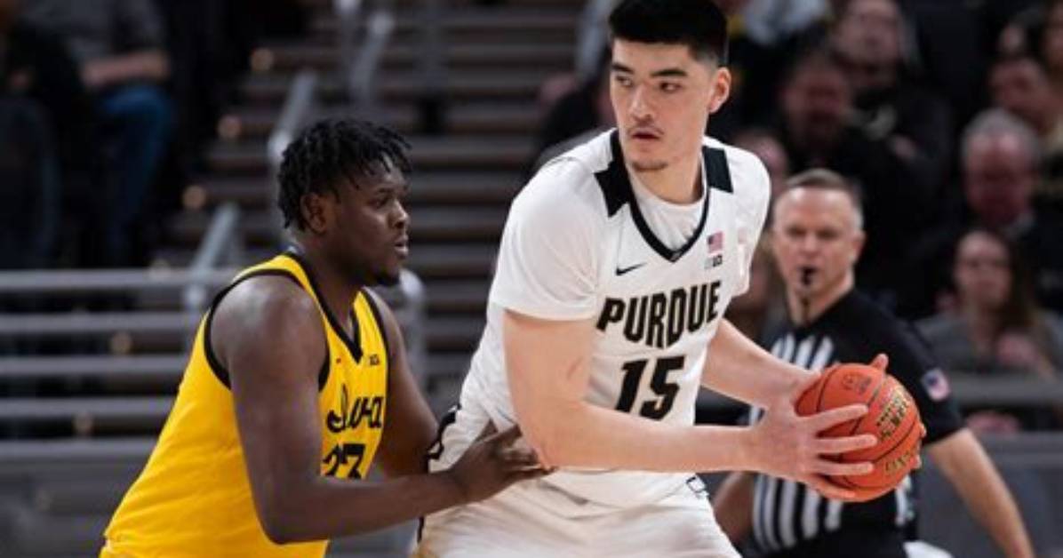 Zach Edey: the Towering Presence on the Court